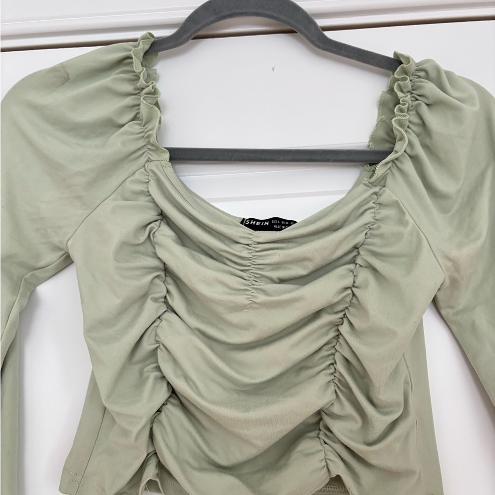 Ruched Scoop Neck Off the Shoulder Long-Sleeve Crop Top — Sage Green - Picture 4 of 8